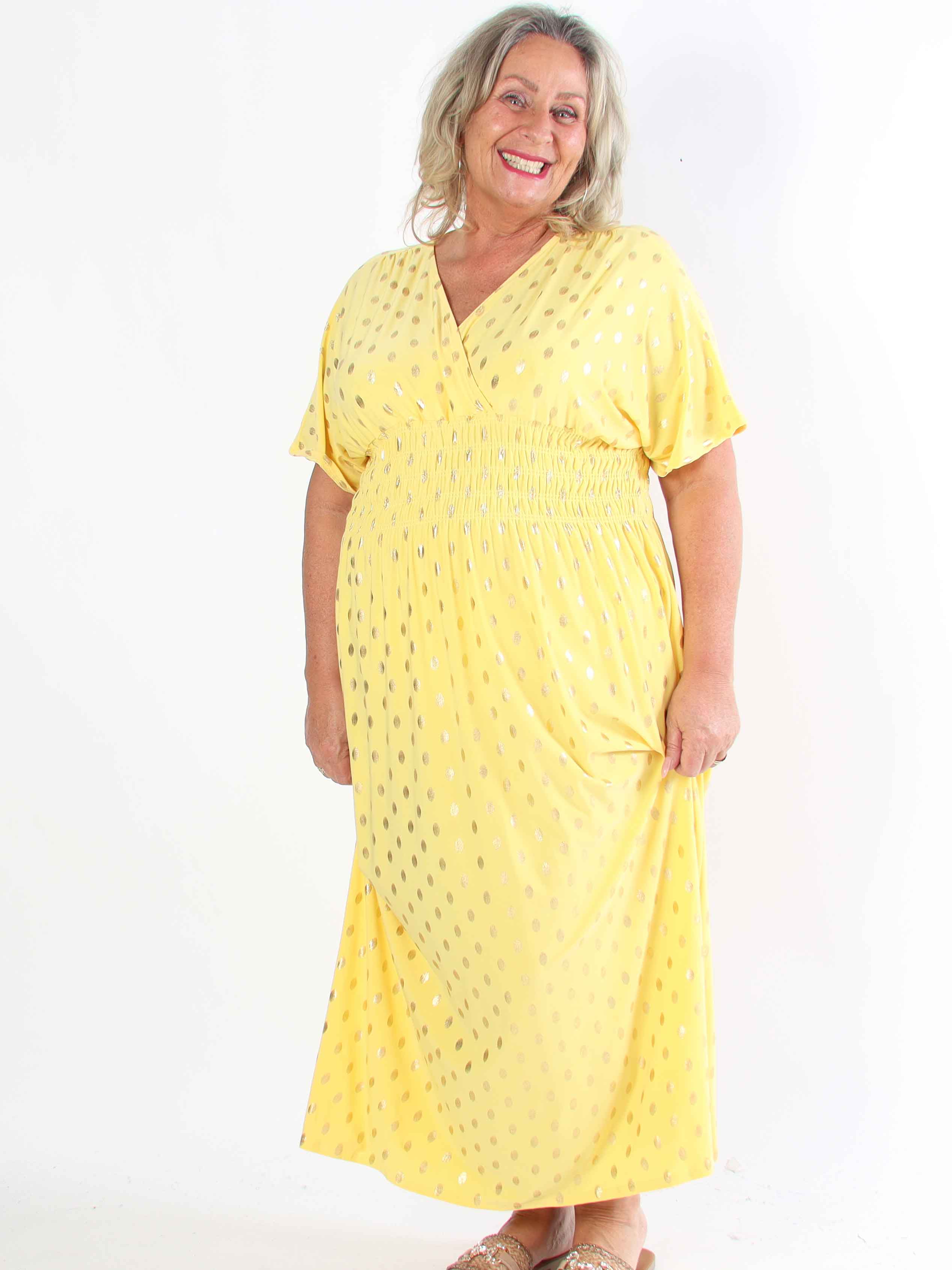 Pams Dot - Lång stretchig plus size-klänning med prickig detalj